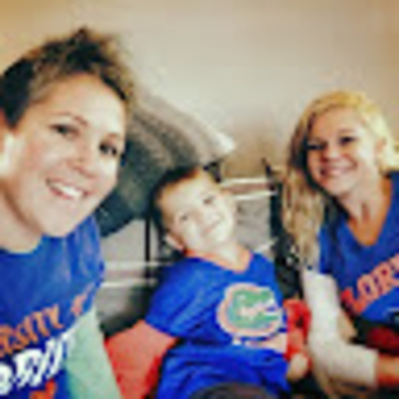 Meet your Posher, Erin - Picture 1 of 1